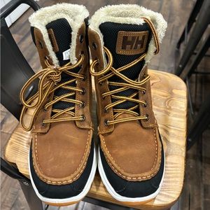 Helly Hansen Waterproof Garibaldi Boot V3 Mens 9